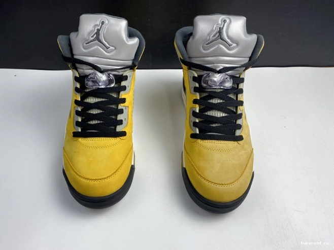 5 Retro Jordan Air T23 Tokyo 454783-701 0611